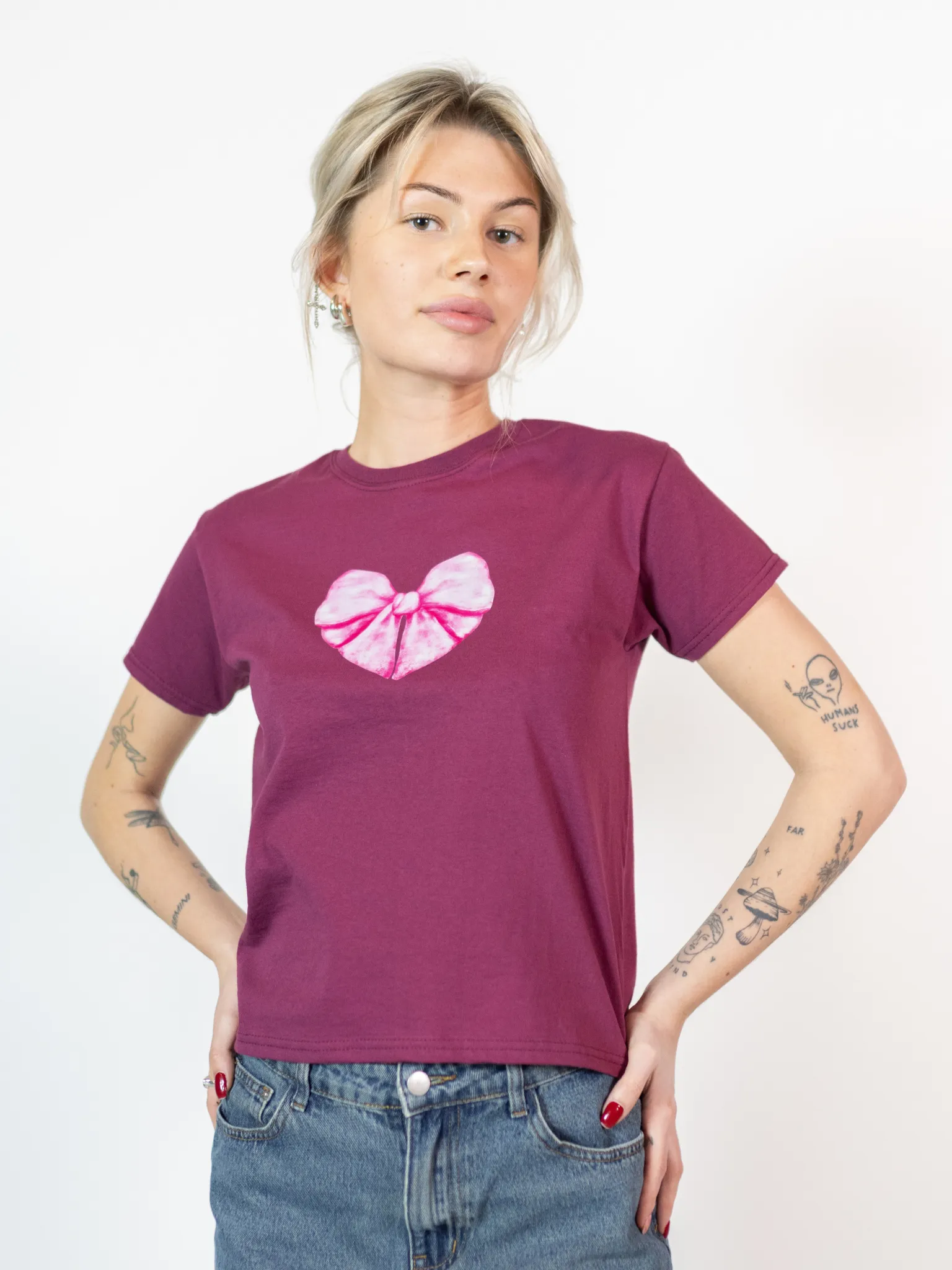 BOW HEART, BABY TEE - BORDEAUX